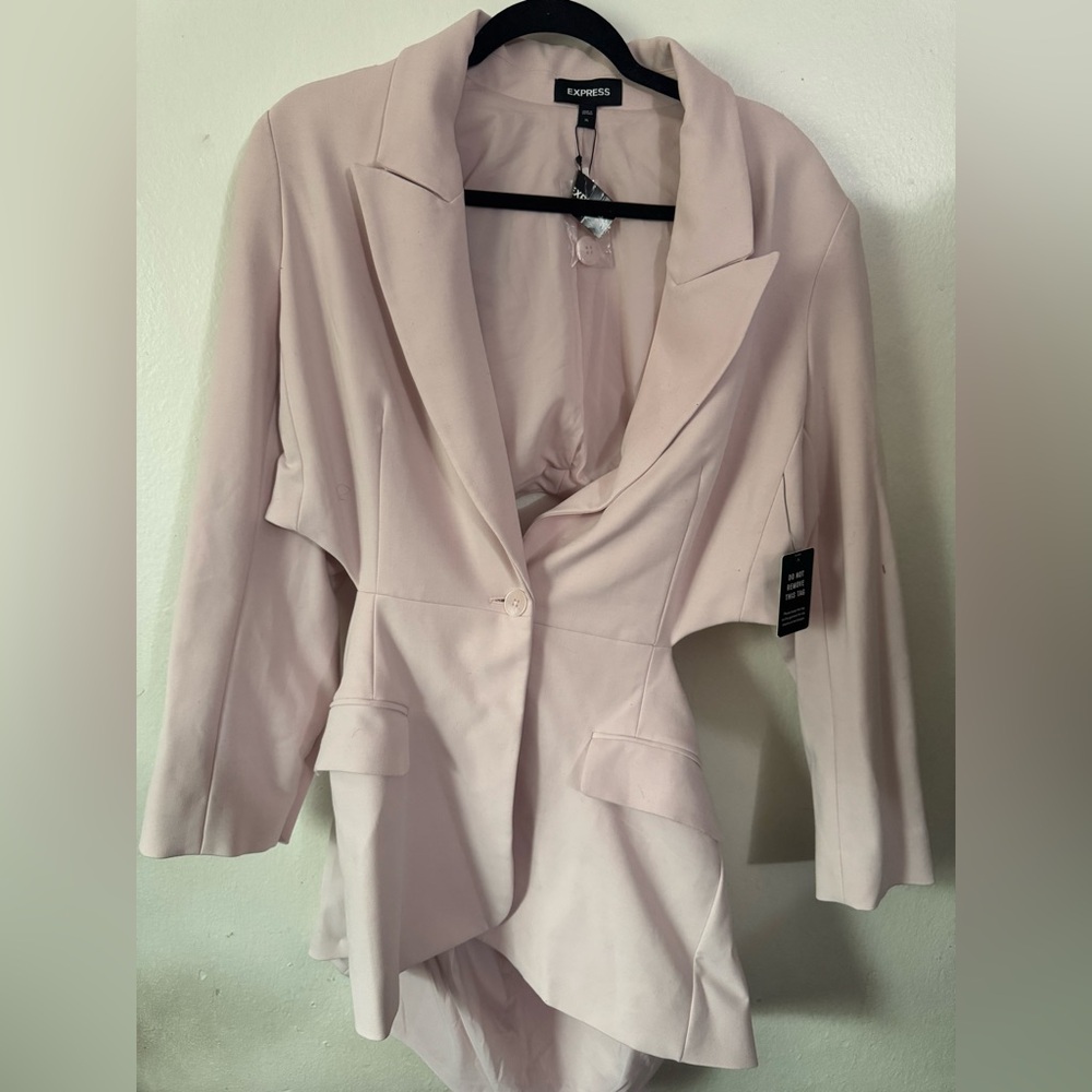 Express Blush Pink Tailored Single-Button Blazer … - image 3